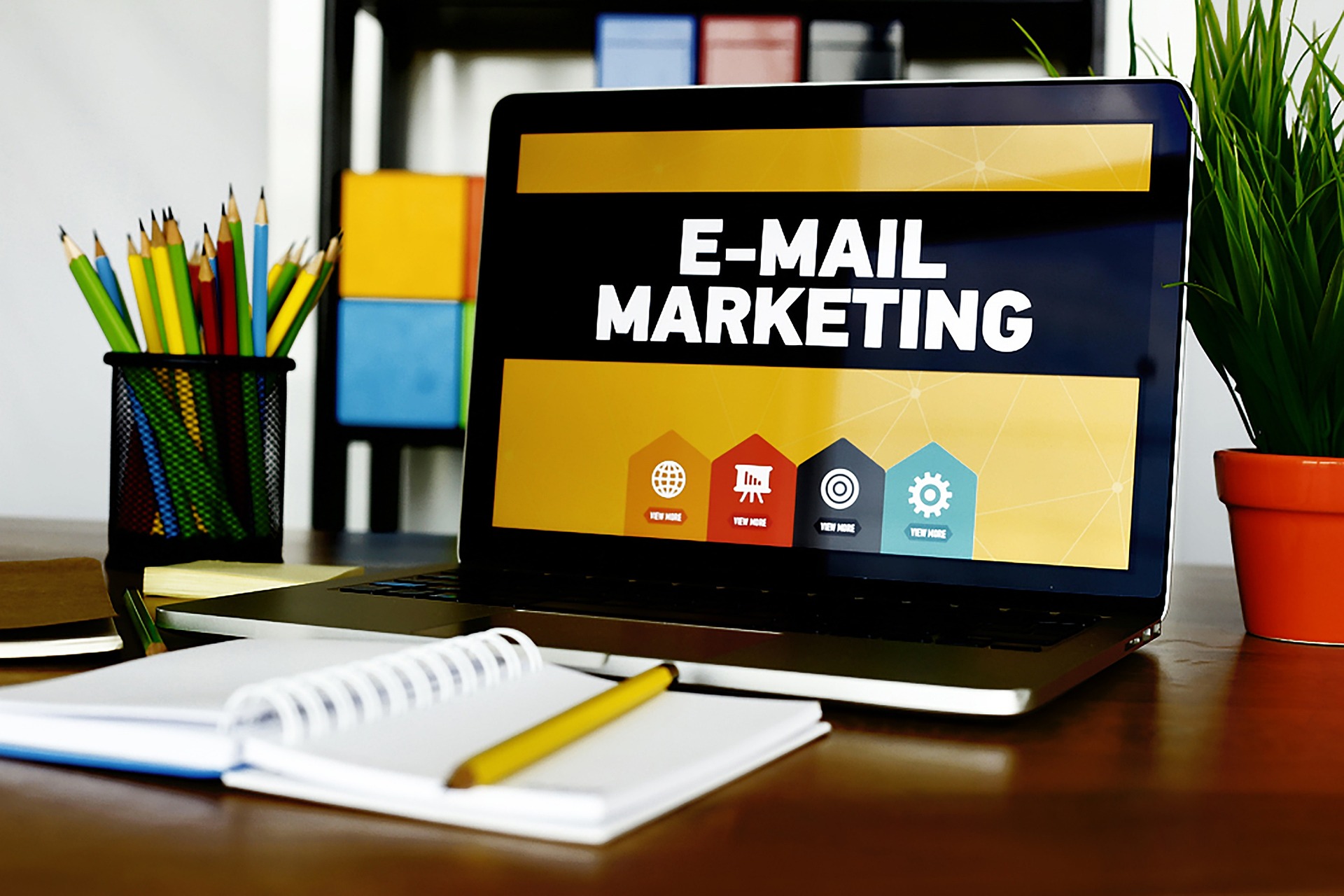 email marketing, SMTP server